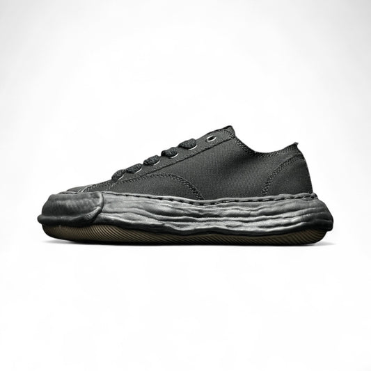 Maison Mihara 'Black'